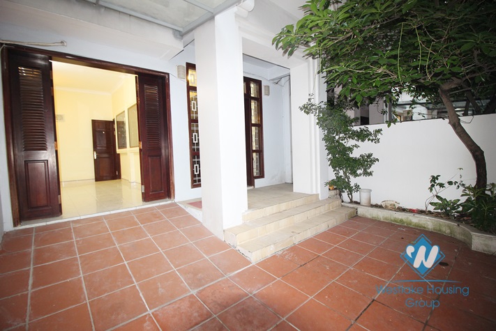 A affordable house for rent in C block, Ciputra International Ha Noi City